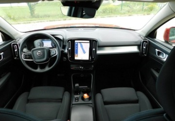Volvo XC40 Crossover 1.5 T3 163KM 2021 Volvo XC 40 1,5T3 z Gwarancja Bezwypadkowy Model 2022r 1.5 Benzyna 163KM, zdjęcie 31
