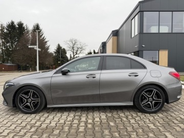 Mercedes Klasa A W177/V177 2023 MERCEDES-BENZ Klasa A 200 177KM polift | AMG Premium Night | FAKTURA VAT23%, zdjęcie 16