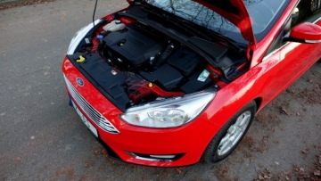 Ford Focus III Kombi Facelifting 2.0 TDCi 150KM 2016 .. Nawigacja .. Grzana Kierownica , Fotele i SZYBY .. Czujniki parkowania ., zdjęcie 1