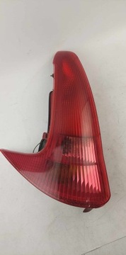 PEUGEOT 206 SW tylna tył lampa lewa