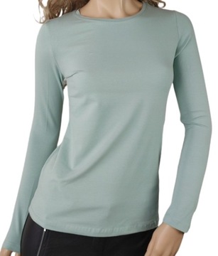 Гладкая блузка ЛаТынка ЦВЕТА с круглым вырезом Р48