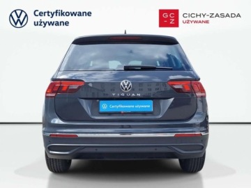 Volkswagen Tiguan II SUV Facelifting 1.5 TSI 150KM 2023 Volkswagen Tiguan 1.5 TSI 150KM Salon PL ASO Life 1.5 Benzyna 149KM, zdjęcie 5