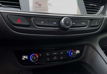 Opel Insignia II Grand Sport 1.5 Turbo 165KM 2017 Opel Insignia 1.5T 165KM MANUAL DYNAMIC GWARANCJA 132.000km 1.5 165KM, zdjęcie 29