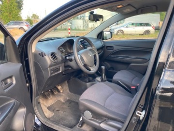 Mitsubishi Space Star Hatchback 5d Facelifting 1.0  71KM 2018 Mitsubishi Space Star 1.0 benzyna 71KM 2018r, zdjęcie 4