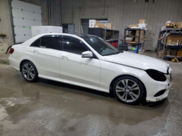 Mercedes Klasa E W212 2015 Mercedes-Benz Klasa E 2015 r., 3,5L 350 4MATIC 3.5 Benzyna 302KM, zdjęcie 5
