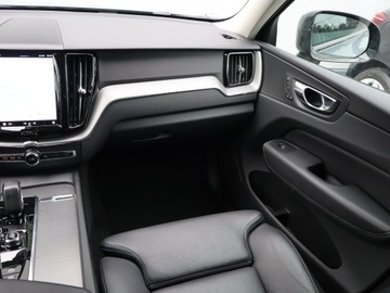 Volvo XC60 II 2022 Volvo XC60 B4, Salon Polska, 1. Właściciel, zdjęcie 7