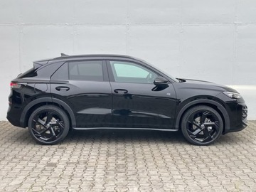 Volkswagen T-Roc I SUV Facelifting 1.5 TSI ACT 150KM 2026 VOLKSWAGEN T-ROC R-Line 1.5 eTSI DSG Suv 150KM 2026, zdjęcie 3