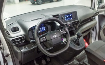 Toyota 2024 Toyota Proace City City 1.5 D-4D Standard 2,3t Active 1.5 Diesel 102KM, zdjęcie 28