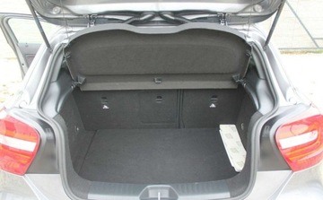 Mercedes Klasa A W176 Hatchback 5d 2.1 220 CDI BlueEFFICIENCY 170KM 2015 Mercedes-Benz Klasa A 2.1 Diesel 170KM, zdjęcie 15