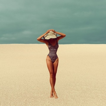 Shine Brown Oil ByRokko Tanning Accelering Oil Масло для загара