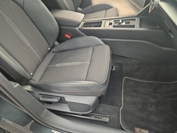 Cupra Formentor Crossover 1.5 TSI 150KM 2023 Cupra Formentor 1.5 TSI / 150 KM DSG wyprzedaż roc, zdjęcie 28