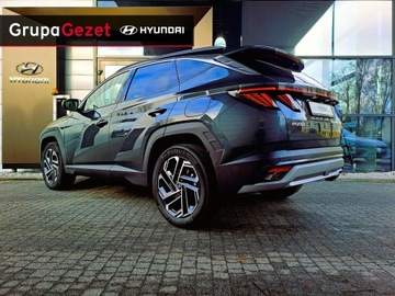 Hyundai Tucson IV SUV HEV Facelifting 1.6 T-GDI HEV 215KM 2025 Hyundai Tucson 215 KM HEV Platinum Tapicerka beżowa MMH Cypress Green Pear, zdjęcie 3