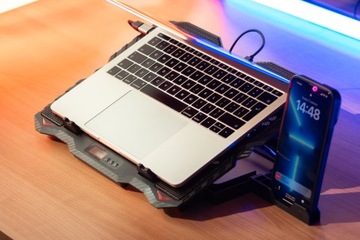 Охлаждающая подставка BLOW Ventus