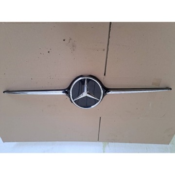 Mercedes C W206 Grill chrom atrapy znaczek A2058885000