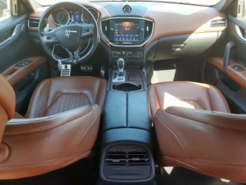 Maserati Ghibli III 2016 Maserati Ghibli S 2016 3.0 Benzyna 404KM, zdjęcie 8