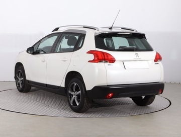 Peugeot 2008 I SUV Facelifting 1.2 PureTech 110KM 2016 Peugeot 2008 1.2 PureTech, Salon Polska, zdjęcie 3