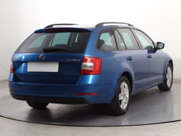 Skoda Octavia III Kombi Facelifting 1.5 TSI ACT 150KM 2019 Skoda Octavia 1.5 TSI, Salon Polska, zdjęcie 4