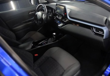 Toyota C-HR I 2022 Toyota C-HR 2.0 Hybryda 184KM, zdjęcie 4