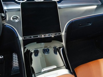 Mercedes GLC C254/X254 SUV 2.0 300d 269KM 2025 GLC Coupe 300 d 4-Matic AMG Line 2.0 (269KM) 2025, zdjęcie 10