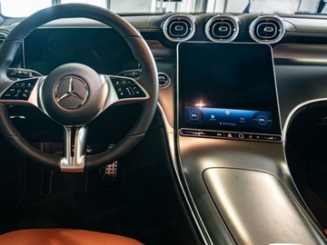 Mercedes GLC C254/X254 Coupe 2.0 220d 197KM 2025 GLC 220 d 4-Matic Avantgarde 2.0 (197KM) 2025, zdjęcie 9