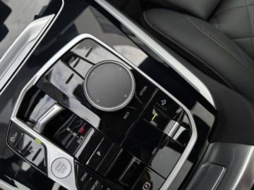 BMW X5 G05 SUV Facelifting 3.0 30d 298KM 2026 BMW X5 xDrive30d Sport Suv 2.0 (298KM) 2026, zdjęcie 15