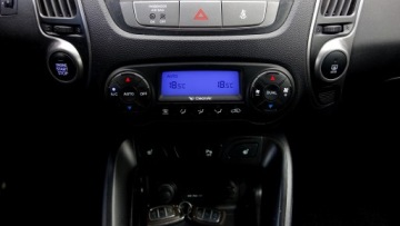 Hyundai ix35 SUV Facelifting 1.7 CRDi 115KM 2014 HYUNDAI iX35 . Klimatronik .. Ledy .. Navi . Kamera .. PDC .. Grzane Fotele, zdjęcie 18