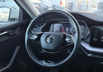 Skoda Octavia III Kombi Facelifting 1.5 TSI ACT 150KM 2020 Skoda Octavia Reflektory LED Kamera Keyless Lane Assist Salon PL FVAT, zdjęcie 14