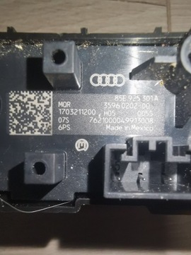 AUDI Q4 E-TRON PANEL KNOFLÍKU 85E925301A