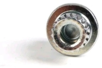 новый ориг. Головка-переходник под колесный болт BMW 33 от официального дилера.