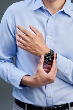 Умные часы Maxcom FW66 Iron R с амолед-экраном, голосовые вызовы, 2 ремешка