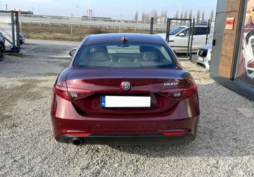 Alfa Romeo Giulia II Sedan 2.0 Turbo 200KM 2019 Alfa Romeo Giulia GIULIA 2.0 BENZ 200 KM Salon PL 2019r Warszawa 2.0, zdjęcie 11