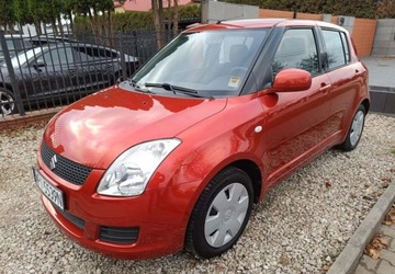 Suzuki Swift IV Hatchback 5d 1.3 92KM 2009 Suzuki Swift 1.3 Comfort 1.3 Benzyna 92KM BEZWYPADKOWY, zdjęcie 2
