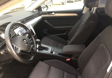 Volkswagen Passat B8 Limousine 1.8 TSI BlueMotion Technology 180KM 2017 Volkswagen Passat 1.8 TSI 180 KM DSG FVMarza aktywny tempomat LED Top 1.8, zdjęcie 24