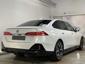 BMW Seria 5 G90-91 2025 BMW Seria 5 520i Sport Sedan 2.0 (208KM) 2025, zdjęcie 3