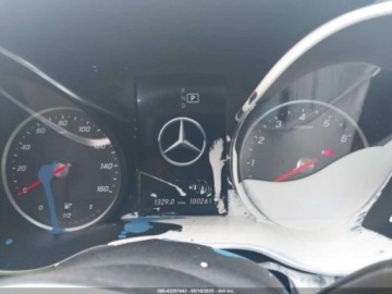 Mercedes Klasa C W205 2020 Mercedes-Benz Klasa C 2020 Mercedes-Benz C-Class C 300 Sedan 2.0 Benzyna, zdjęcie 6