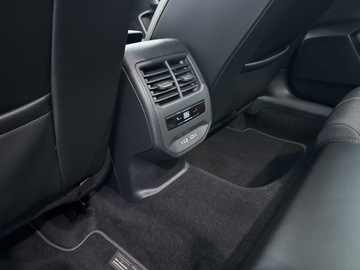 Cupra Leon II 2022 Cupra Leon Sportstourer VZ 2.0 310KM Pakiet Full L, zdjęcie 32