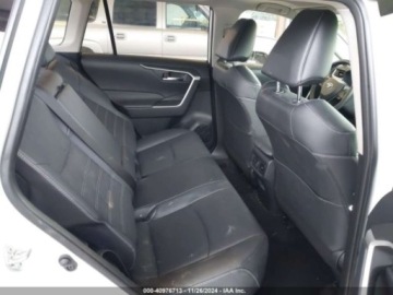 Toyota RAV4 V 2023 Toyota RAV4 2023r., 4x4, 2.5L 2.5 Benzyna 203KM, zdjęcie 9