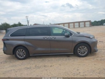 Toyota Sienna III 2024 Toyota Sienna xle, 2024r., 2.5L 2.5 Benzyna 189KM, zdjęcie 5