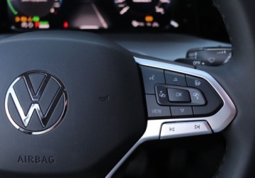 Volkswagen Golf VIII Hatchback Facelifting 1.5 eTSI mHEV 150KM 2025 Volkswagen Golf Climatronic, LED Plus, pakiet zimowy, dostepny od reki, zdjęcie 18