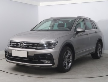 Volkswagen Tiguan II SUV 2.0 TSI 180KM 2018 VW Tiguan 2.0 TSI, Salon Polska, Serwis ASO, 4X4, zdjęcie 1
