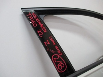 DVEŘE PRAVÉ PŘEDNÍ VW TAIGO 2G7 R-LINE 22R