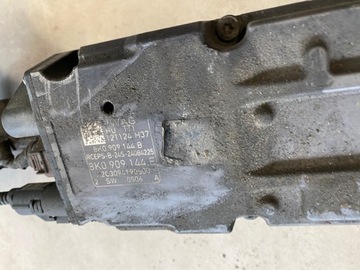 AUDI A4 B8 ПОДЪЕМНАЯ ШЕСТЕРНЯ 8K1423055AC