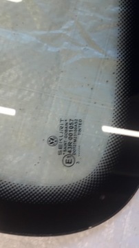 VW GOLF IV 3D КУЗОВ ОКНО ЗАДНИЙ P L