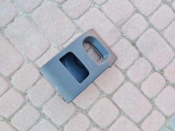 Gehäuse Blende Abdeckung unter Lenkrad Armaturenbrett EUROPA Opel Corsa D 13311820