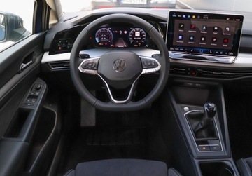 Volkswagen Golf VIII Hatchback Facelifting 1.5 TSI 150KM 2025 Volkswagen Golf tapicerka Art Velours, Pakiet Zimowy, od reki 1.5 150KM, zdjęcie 13