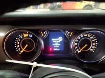 Jeep Wrangler IV 2023 Jeep Wrangler Sport 2023 3.6l 3.6 Benzyna 285KM, zdjęcie 10