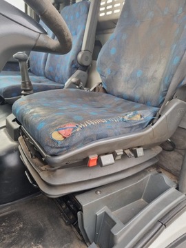 ЛЕВОЕ СИДЕНЬЕ ВОДИТЕЛЯ IVECO EUROCARGO