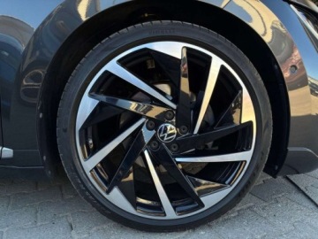 Volkswagen Arteon Fastback Facelifting 2.0 TDI 200KM 2021 Volkswagen Arteon 2.0 TDI 200KM R-Line DSG Virtual DCC Kamera LED FV23, zdjęcie 34