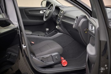 Volvo XC40 Crossover Facelifting 1.5 T2 129KM 2022 XC40__ MODEL PO LIFTINGU __44000 PRZEBIEG __100% BEZWYPADKOWY, zdjęcie 22