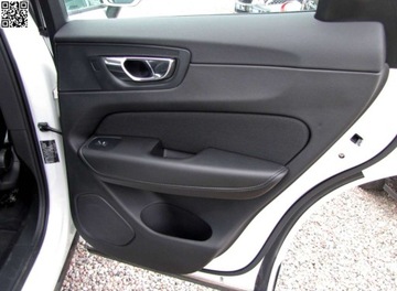 Volvo XC60 II Crossover D3 150KM 2019 Volvo XC 60 Zakupiony w Salonie Polskim - Serwisowany 2.0 Diesel 150KM, zdjęcie 5